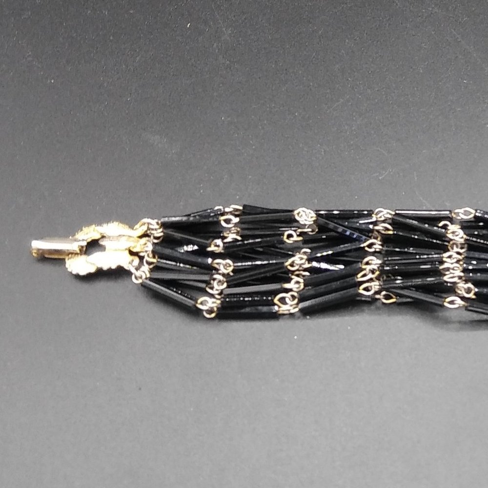 Vintage Black 3 Strand Glass Bracelet - Picture 2 of 2
